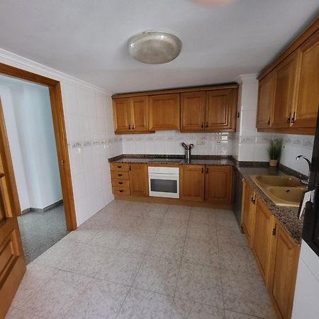 Apartmán Amistosa, Habitacion Con Balcon, Alicante, Playa, Centro, Rambla, Mercado Exteriér fotografie